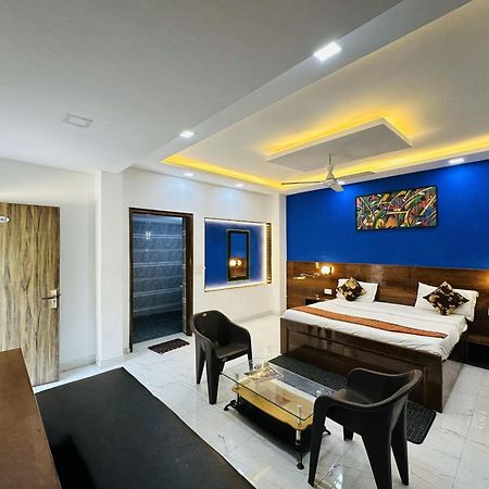 Golden Bed And Breakfast- High Quality Rooms In South Ex-1 D Block Nova Deli Exterior foto